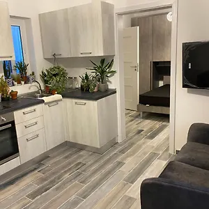 One Beautiful Bedroom Flat In Appartamento Pietà