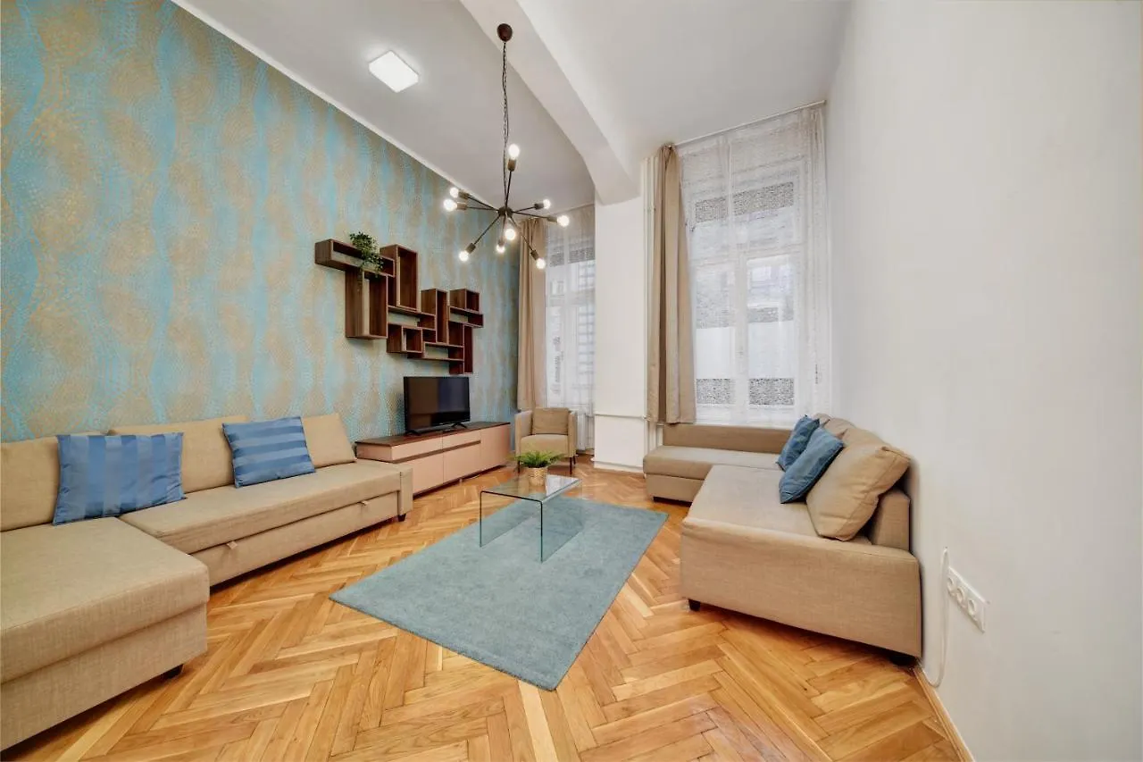 Fashion Street Boutique Apartment Budapest