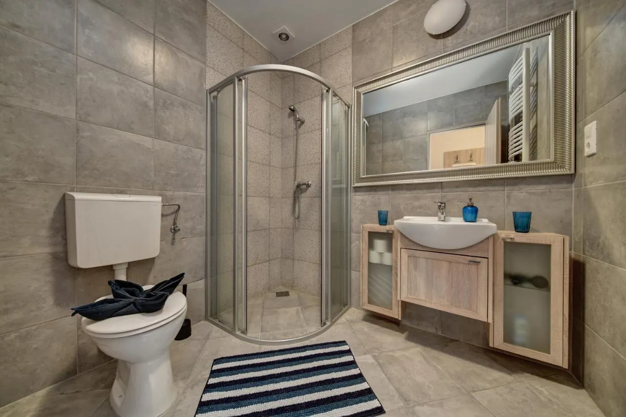 בודפשט Fashion Street Boutique Apartment הונגריה