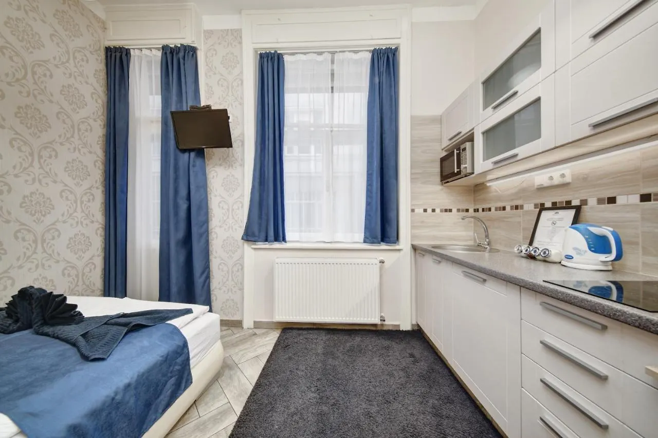 בודפשט Fashion Street Boutique Apartment 0*,  הונגריה